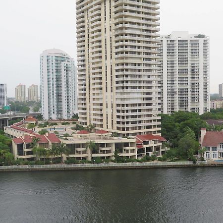 Ocean Reserve Luxury Condos Across From Sunny Isles Beach Miami Beach Luaran gambar
