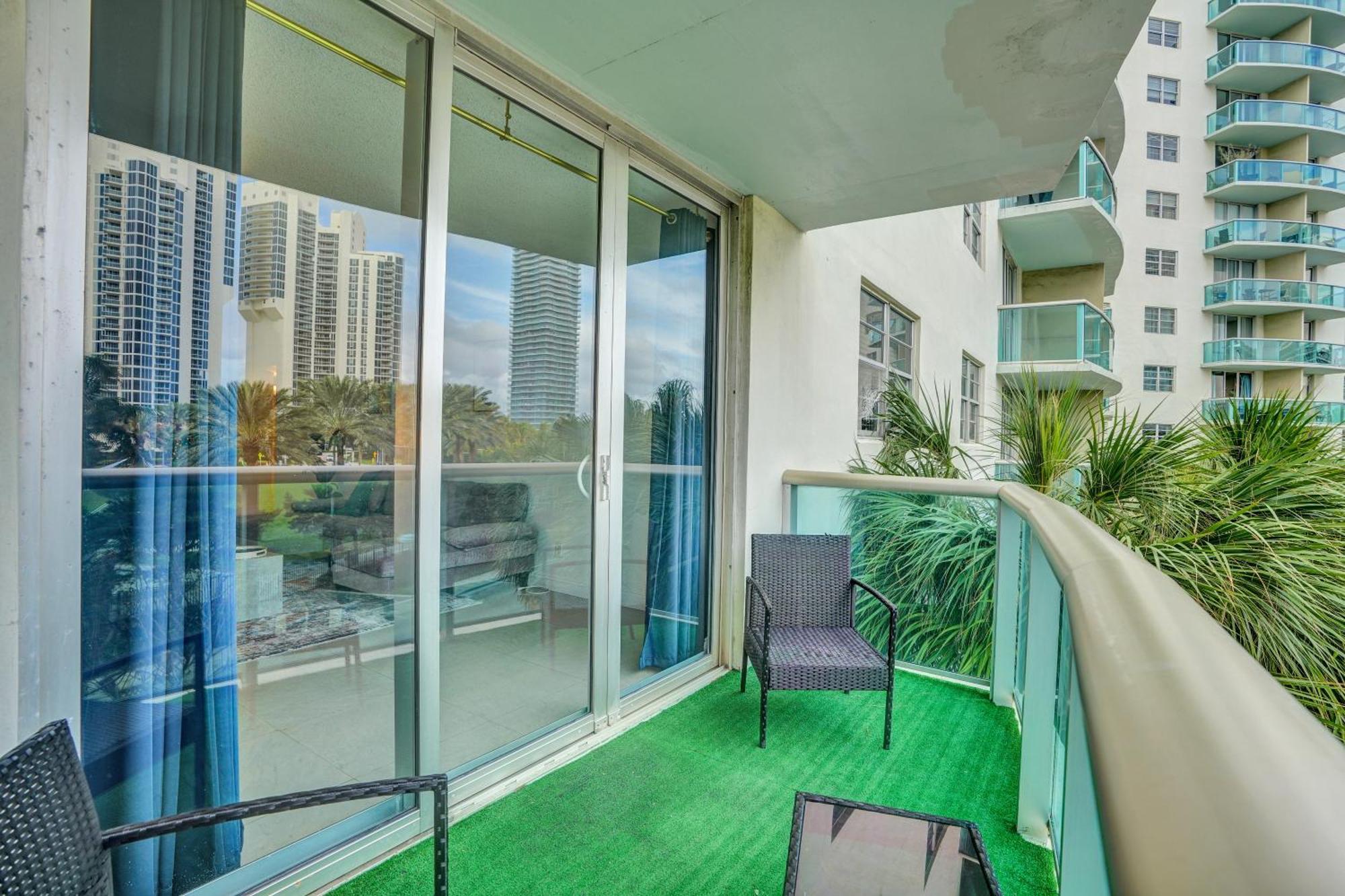 Ocean Reserve Luxury Condos Across From Sunny Isles Beach Miami Beach Luaran gambar