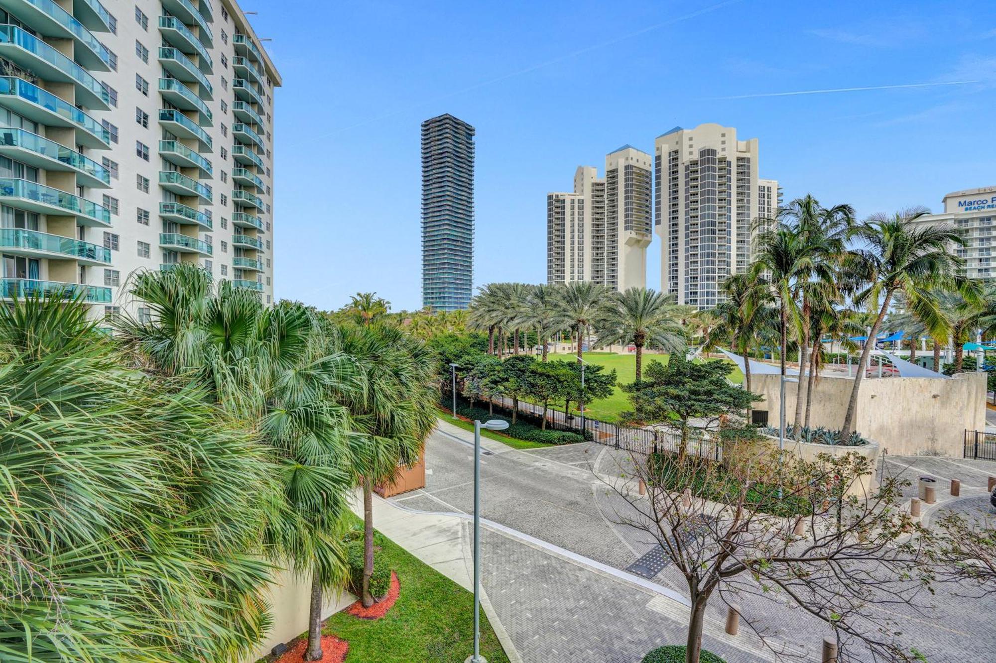 Ocean Reserve Luxury Condos Across From Sunny Isles Beach Miami Beach Luaran gambar
