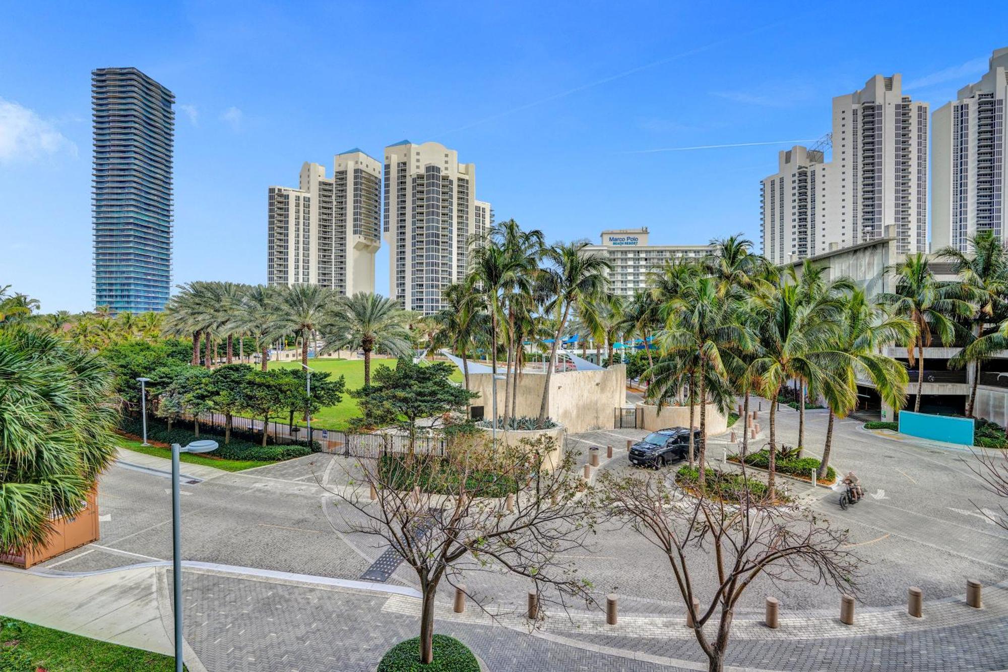 Ocean Reserve Luxury Condos Across From Sunny Isles Beach Miami Beach Luaran gambar